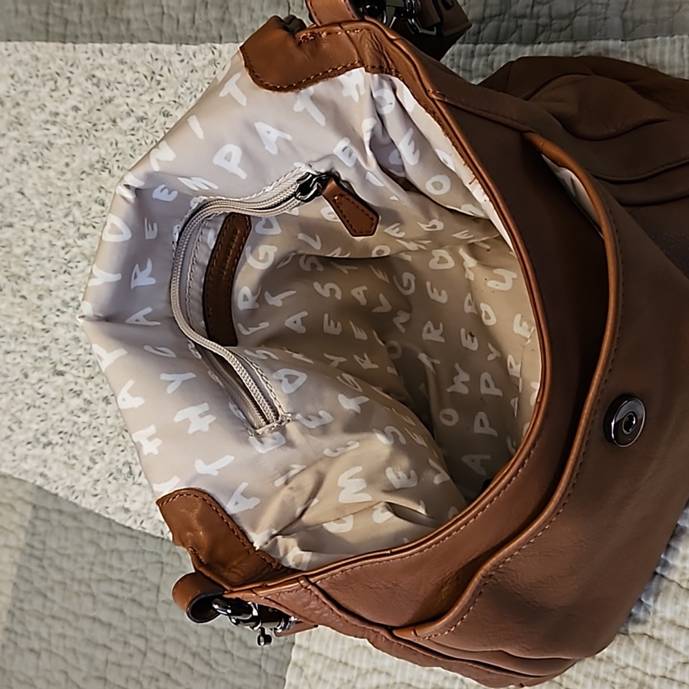 Purse - Picture 3 of 3